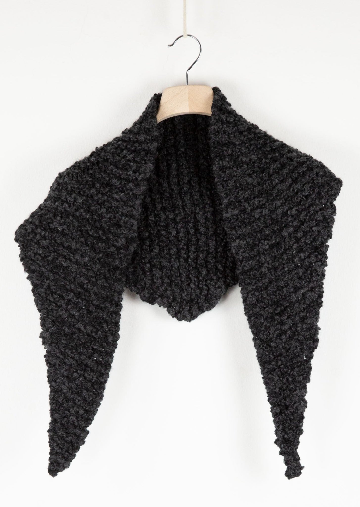 SAFRON Scarf | Knitted Wool Charcoal