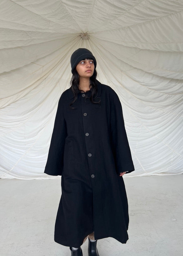 CARL Coat | Black
