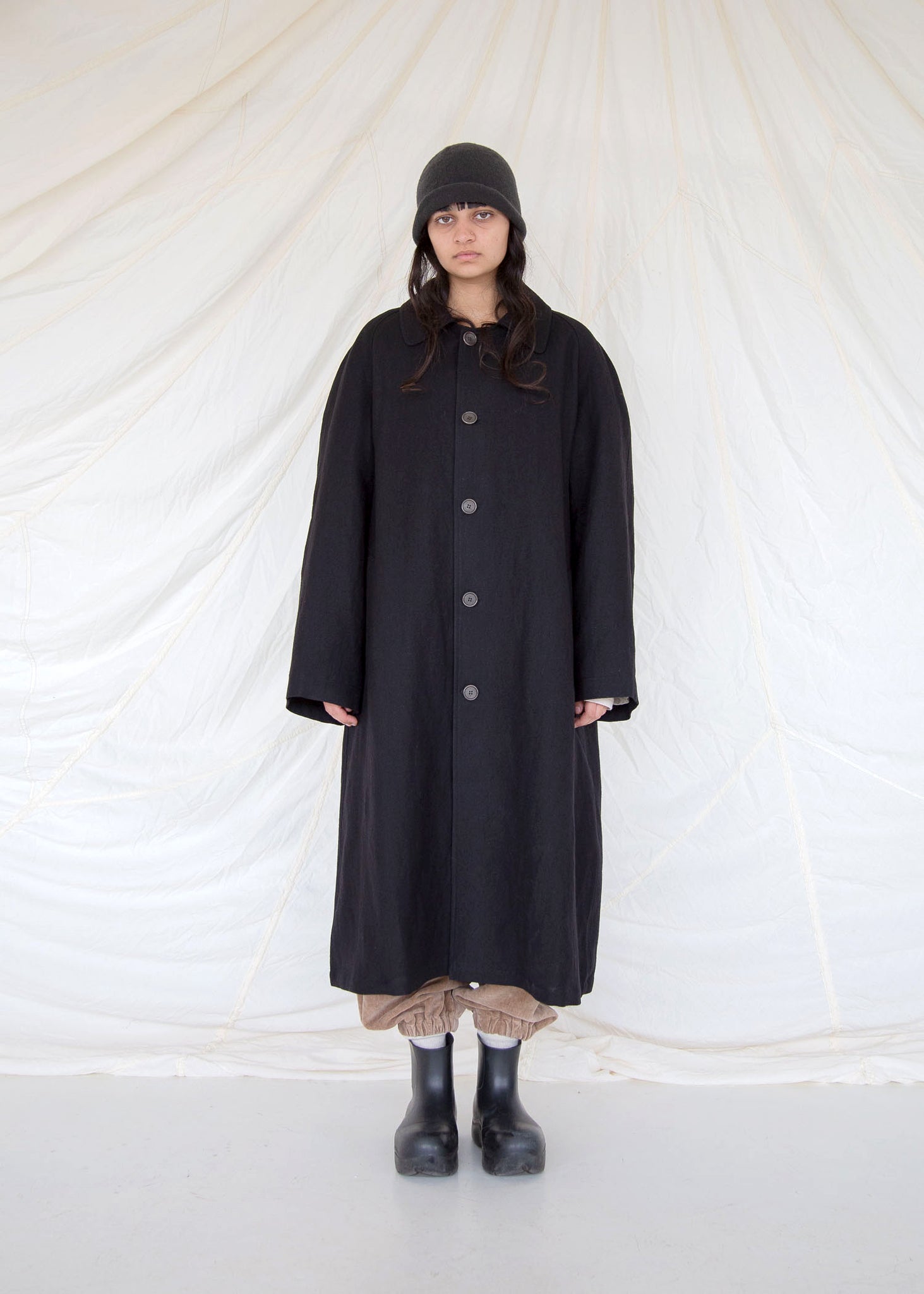 CARL Coat | Black