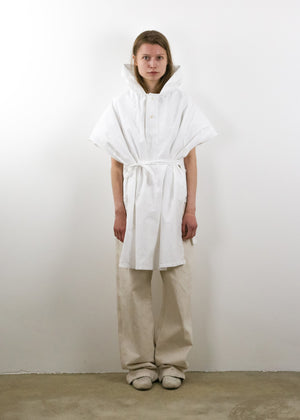 COLE Cape | White