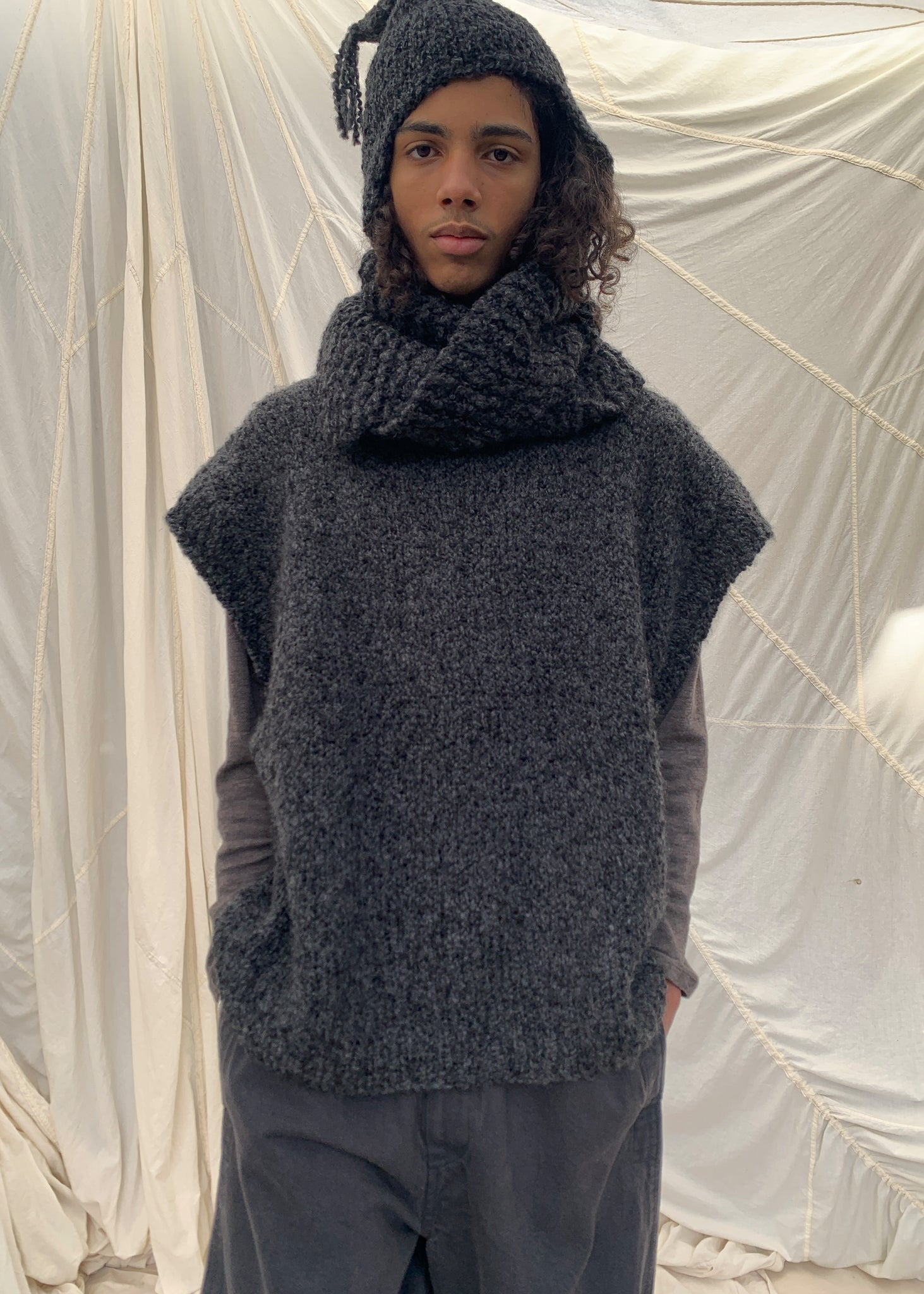 HANNA Hat | Charcoal