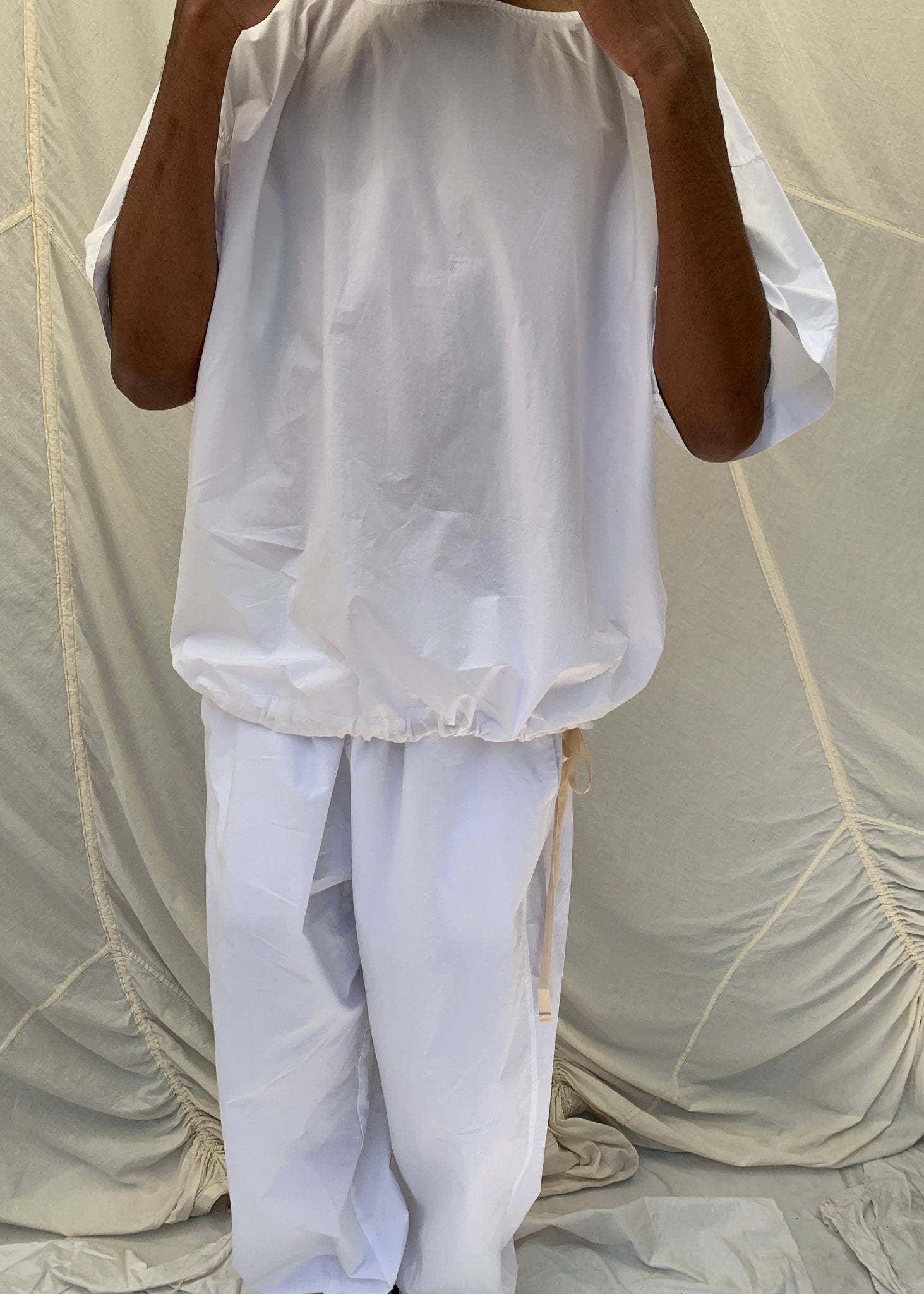 FRIEDRICH Tee | White