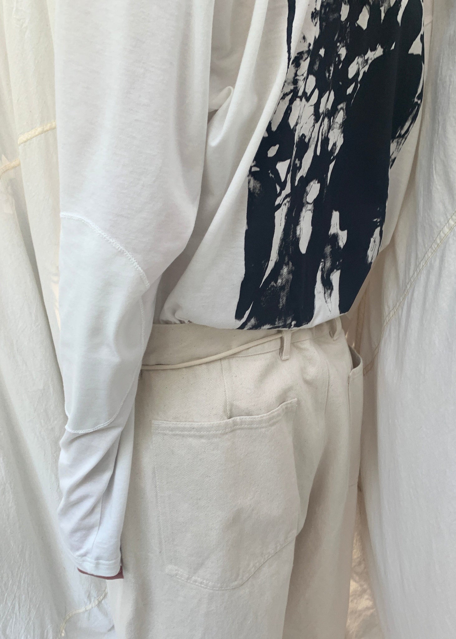 LAURIE Longsleeve | White | Reflection Print