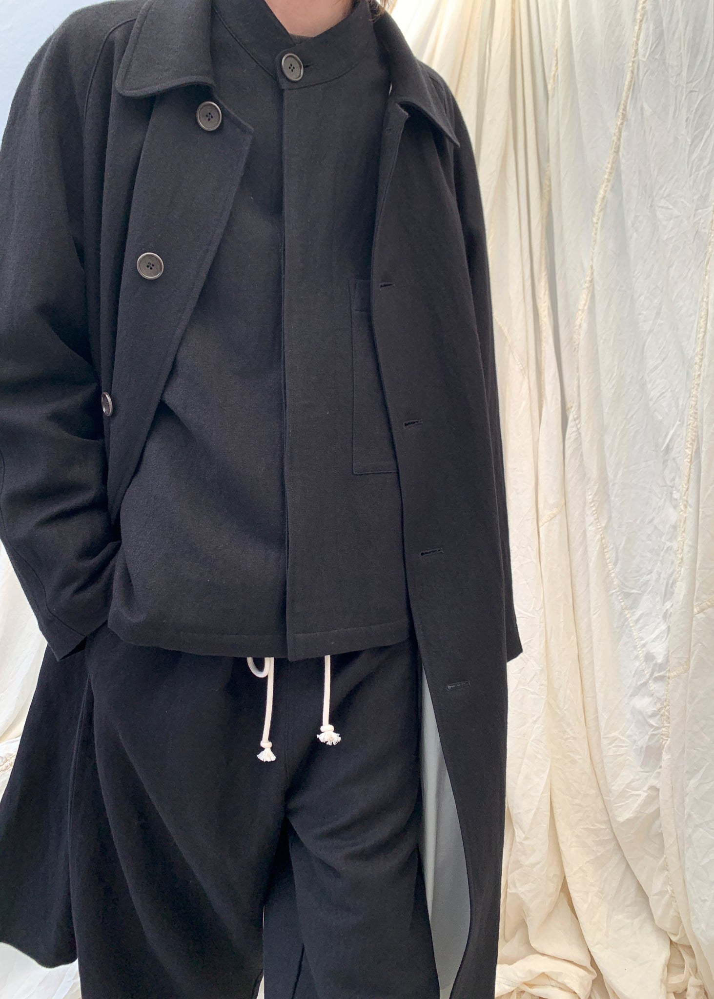 CARL Coat | Black
