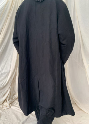 CARL Coat | Black