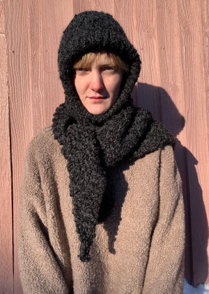 SAFRON Scarf | Knitted Wool Charcoal