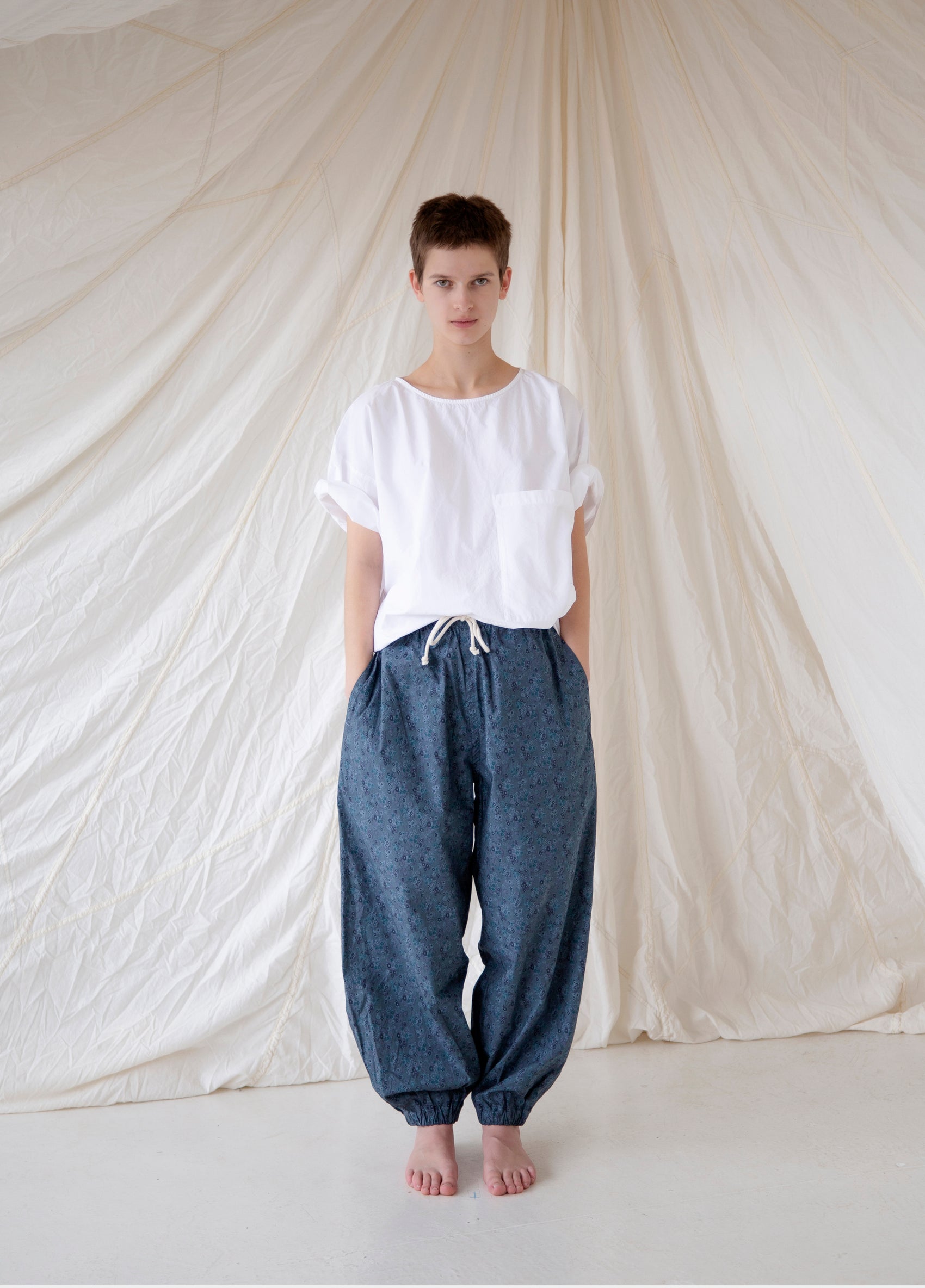 JAMIE Joggers | Navy Floral