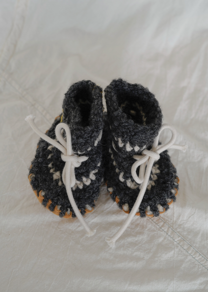 Baby Booties hand crochet | 12-18 months