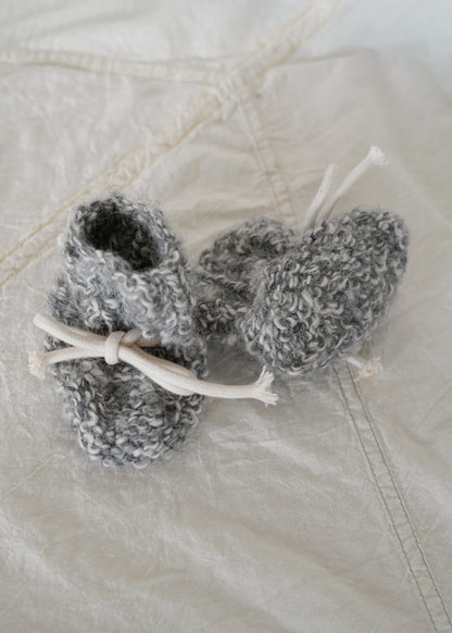 Baby Booties hand knitted | 4-8 months