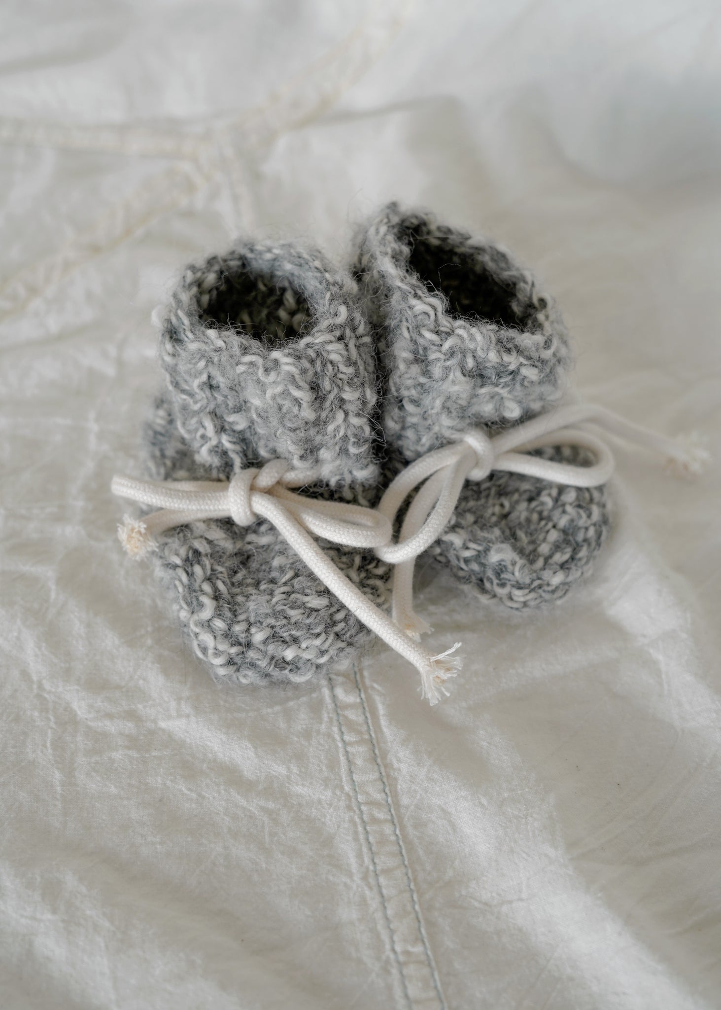 Baby Booties hand knitted | 4-8 months