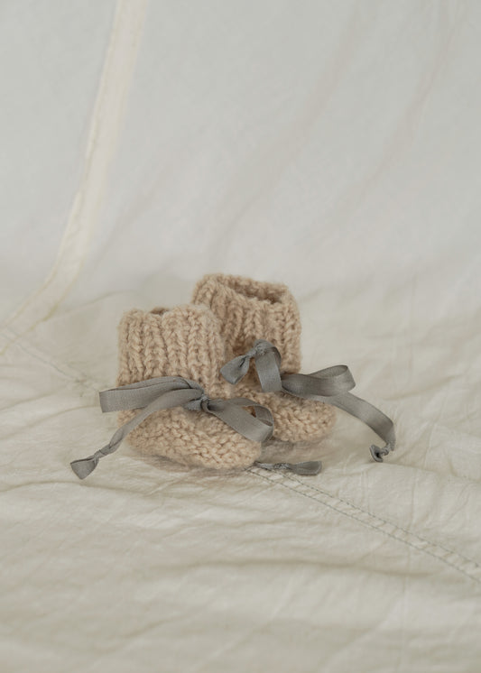 Baby Booties hand knitted  | 0-4 months
