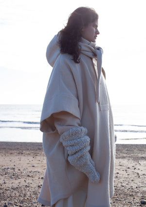 KAMINE Cape | Natural Wool | last one