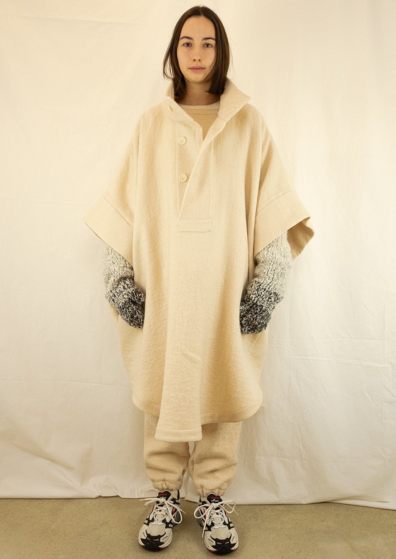 KAMINE Cape | Natural Wool | last one
